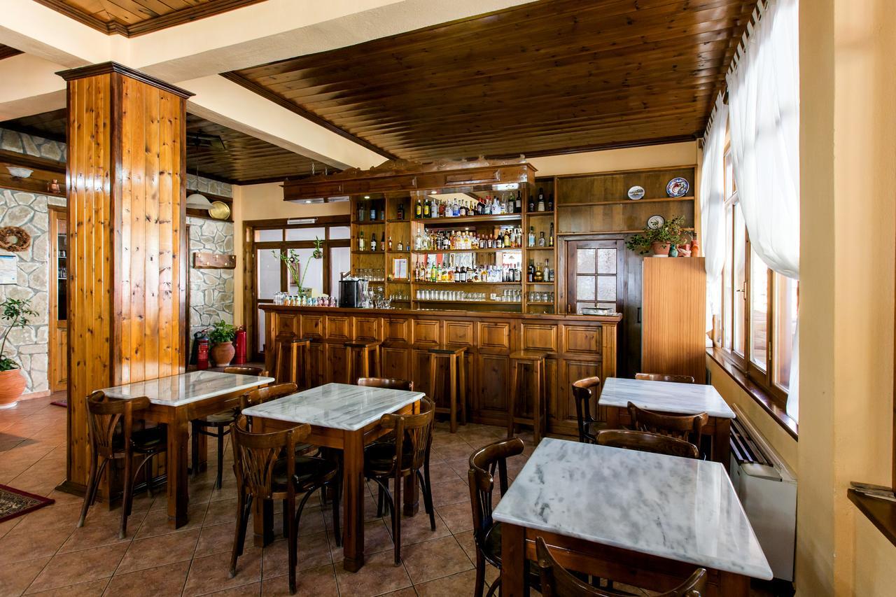 Hotel Dryades Eláti Esterno foto